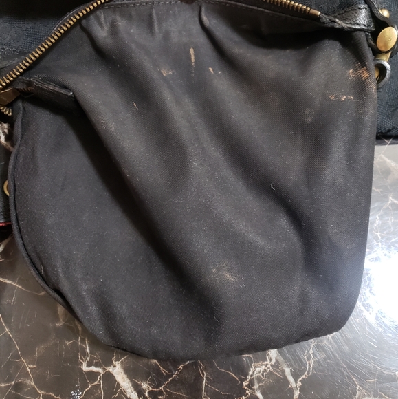 GUCCI Black Small Shoulder Bag - Picture 13 of 14